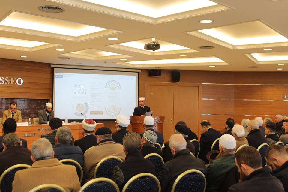 Konferenca e 8-të vjetore e imamëve, mbi pozitat e gruas në Islam