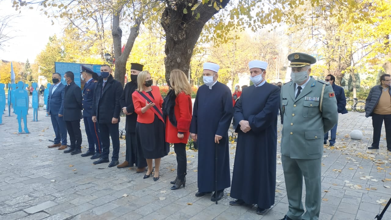 Myftinia Shkodër uron 108 vjetorin e Ditës së Flamurit