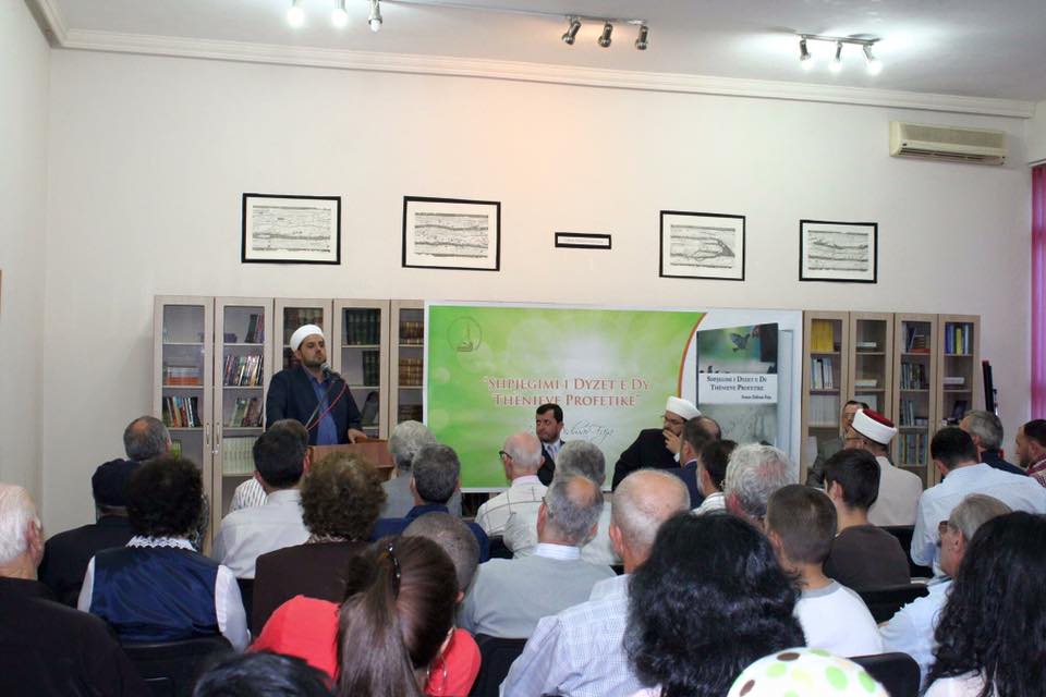 Promovohet libri i ri nga Imam Didmar Faja