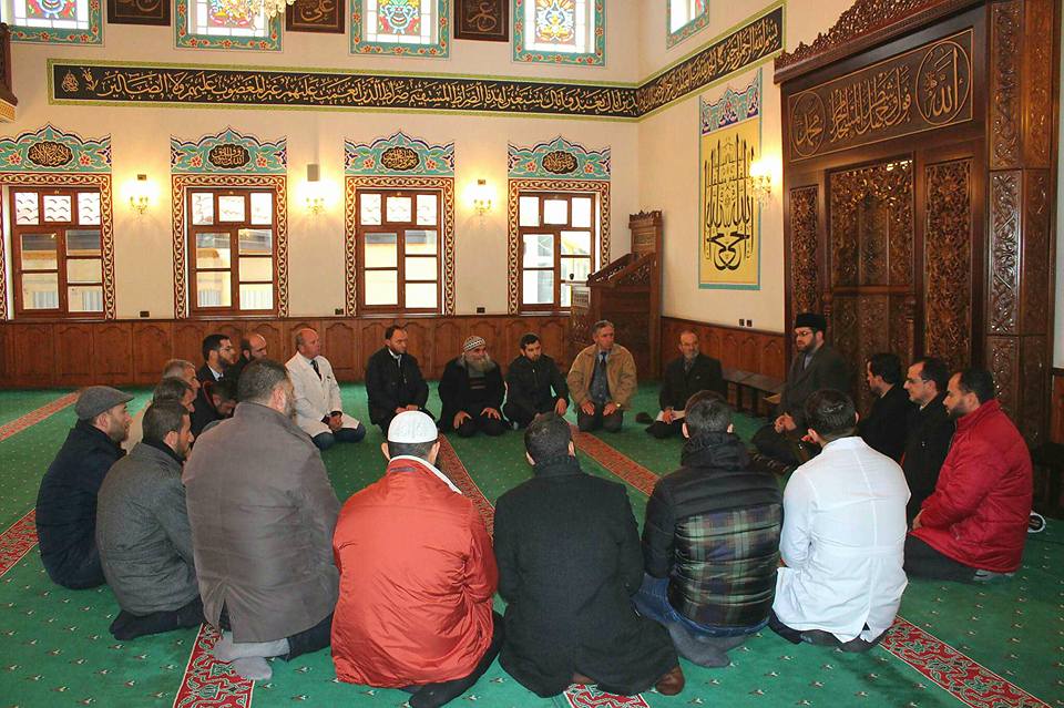 Imamët e Shkodrës, hytbe dhe lutje për Halebin