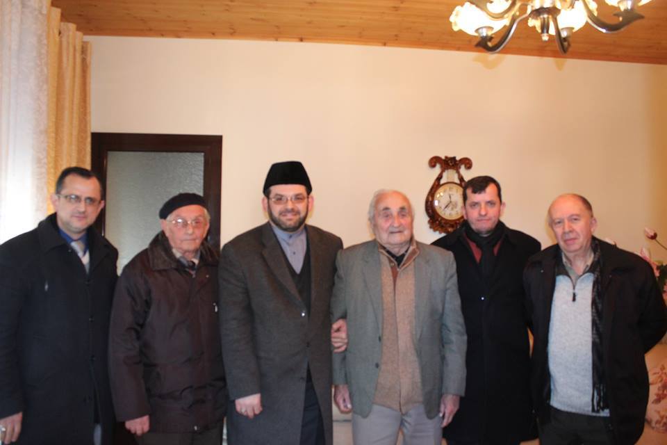Myftiu vizitoi eruditin dhe poliglotin e shquar shqiptar, H. Ismail Muçej