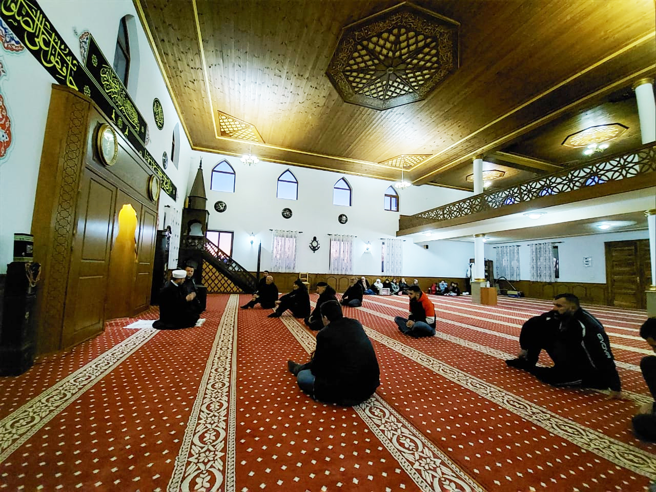 “Më e mira përgatitje është përkushtimi…”, ligjëratë në xhaminë e Mes-Myslimit