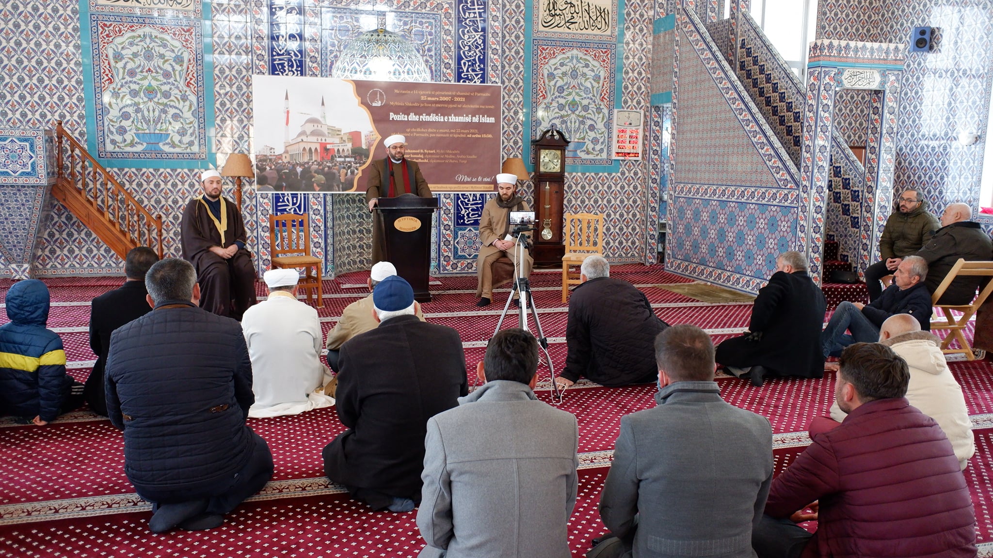 Myftinia organizoi aktivitetin “Pozita dhe rëndësia e xhamisë në Islam”(1)