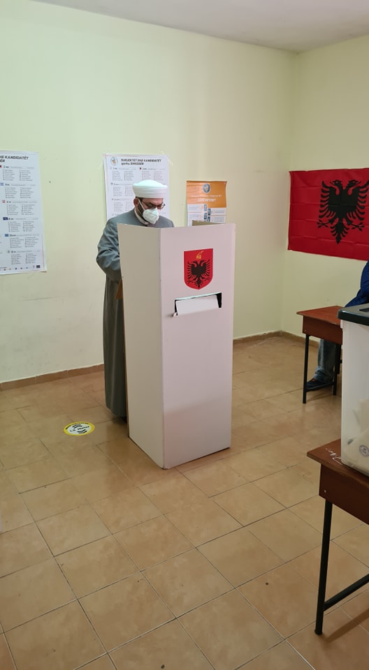Voton Myftiu i Shkodrës